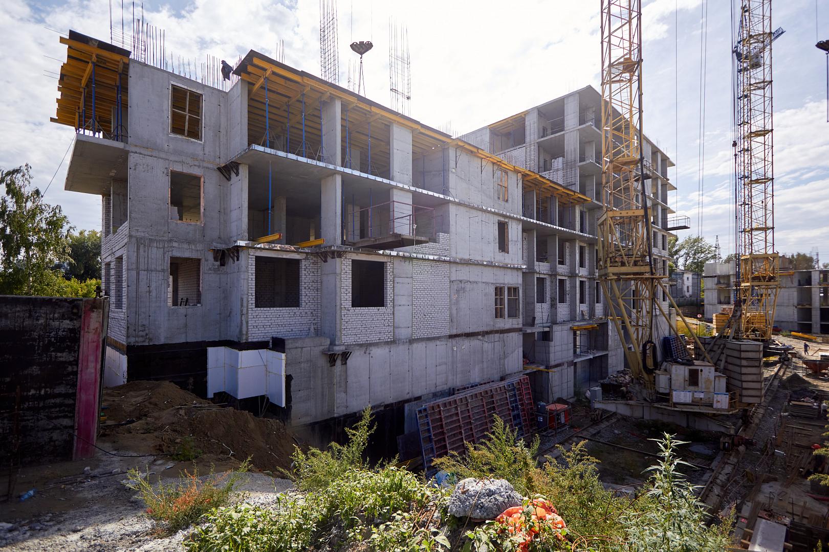 Сентябрь 2023