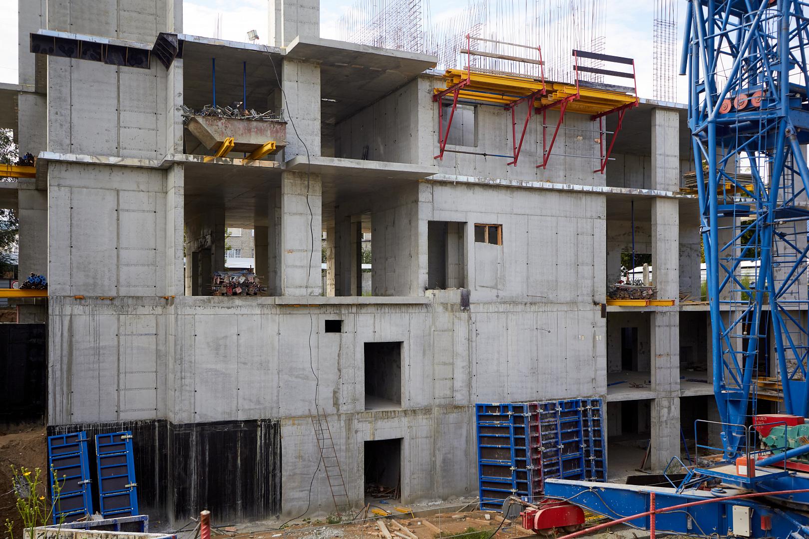 Сентябрь 2023